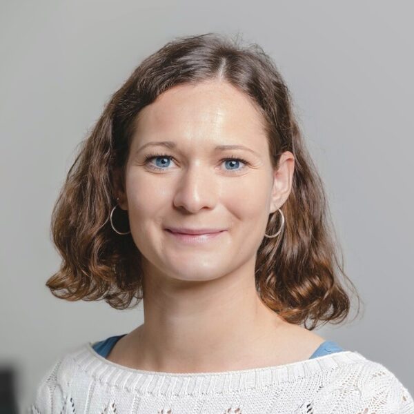 Frauke Fichmann – Beraterin für Karriere- und Bewerbungscoaching bei Next Level AVGS